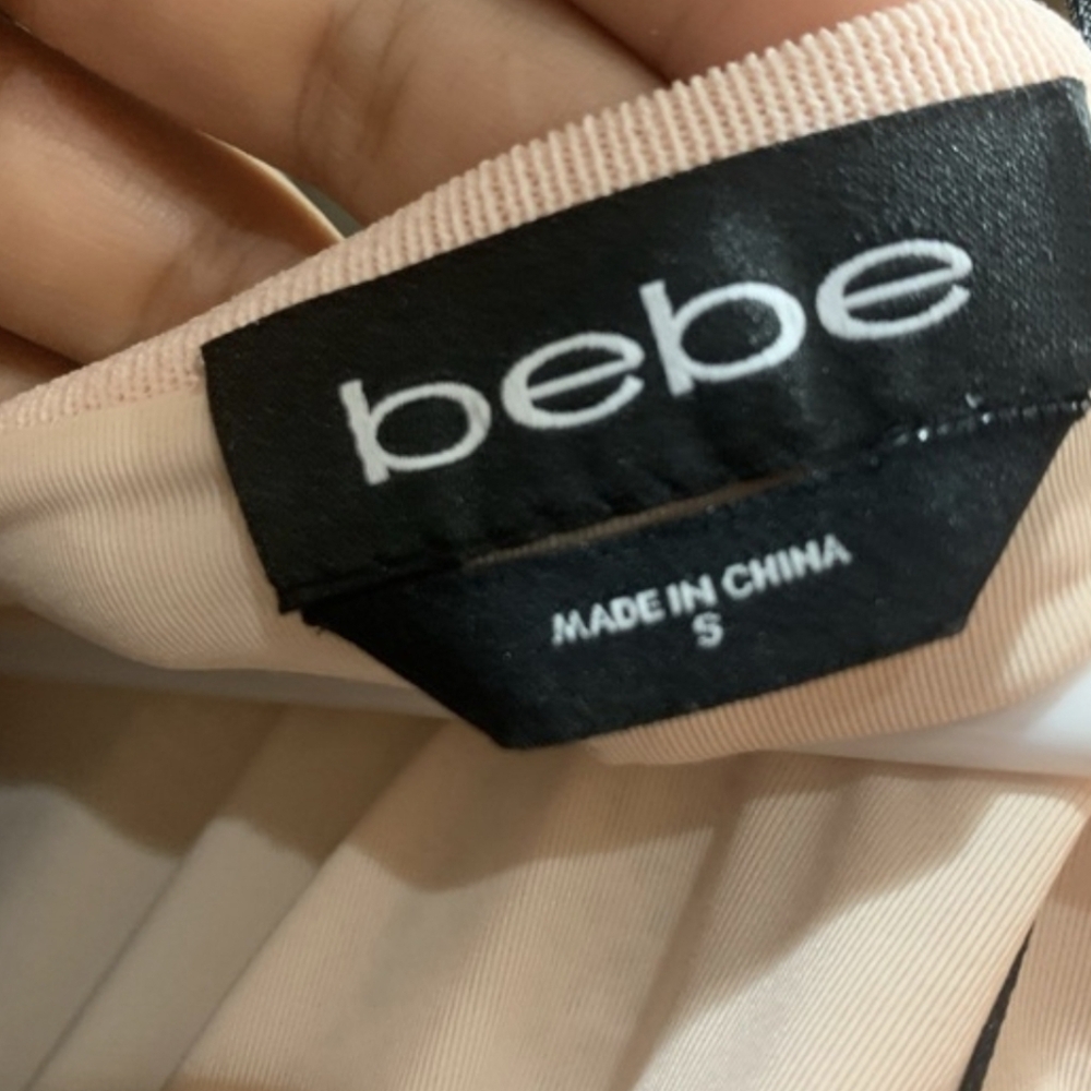 bebe Soft Pink Dreess with Ruffle Hem - Picture 4 of 4